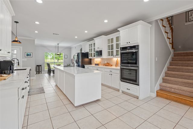 3000 Preston Club Drive, Sherman, TX 75092