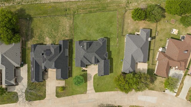 3000 Preston Club Drive, Sherman, TX 75092