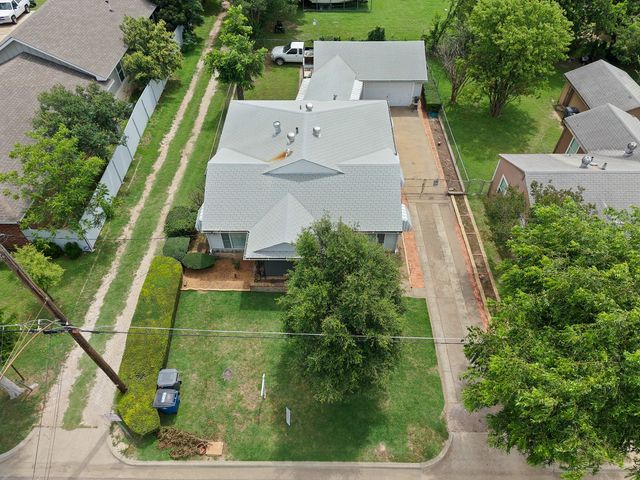 504 S Gilpin Avenue, Dallas, TX 75211