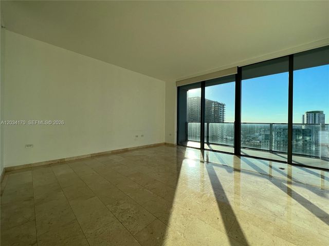 68 SE 6th Street 3308, Miami, FL 33131