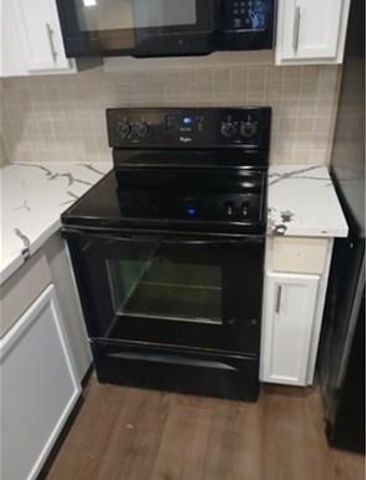 2023 Gentryside Drive 201, Houston, TX 77077