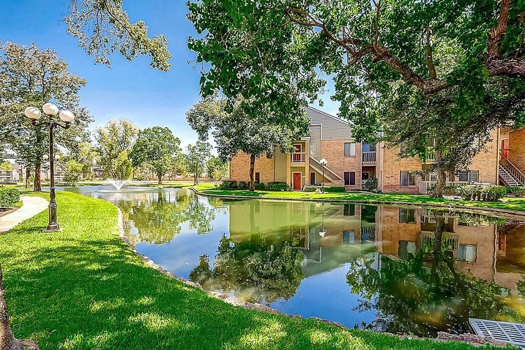 2023 Gentryside Drive 201, Houston, TX 77077