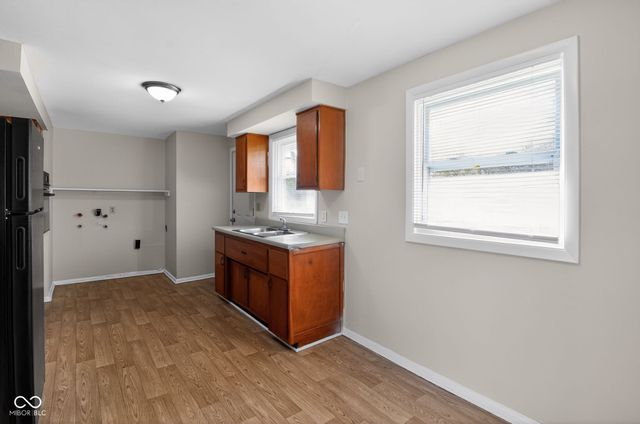 2318 N John Glenn Court, Indianapolis, IN 46229