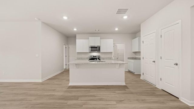 4422 Manor Hill Drive, Union City, GA 30291