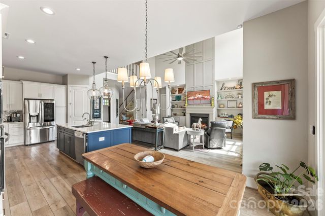 148 Cherry Crossing Lane, Belmont, NC 28012