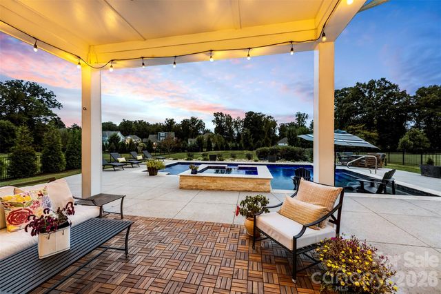 148 Cherry Crossing Lane, Belmont, NC 28012