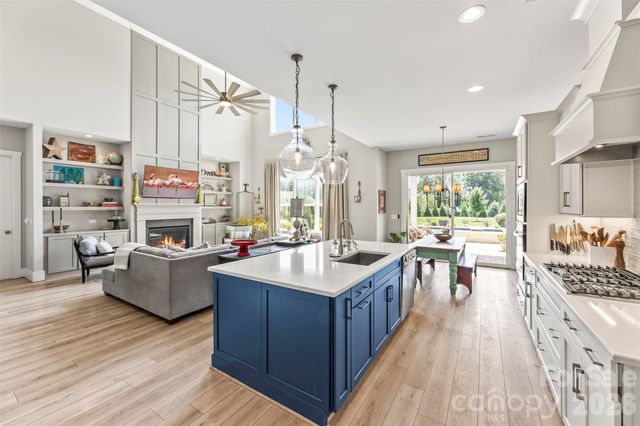 148 Cherry Crossing Lane, Belmont, NC 28012