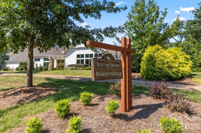 148 Cherry Crossing Lane, Belmont, NC 28012