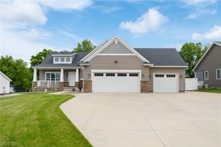 3097 Brumbaugh Street NW, Uniontown, OH 44720