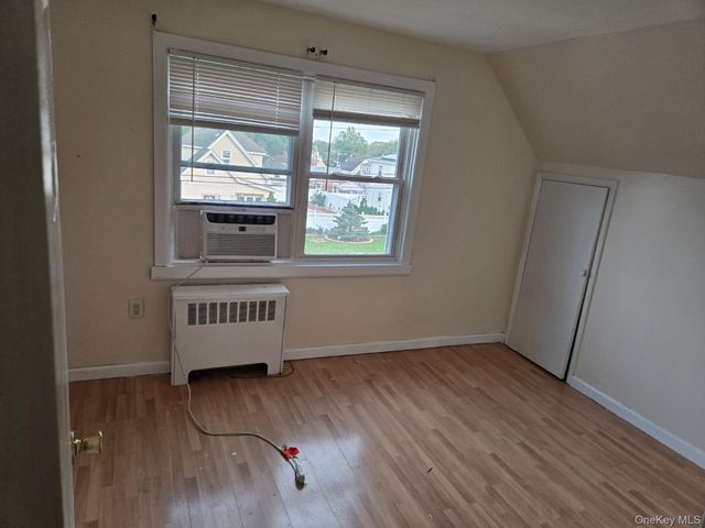 104 ORMONDE Boulevard HOUSE RENTAL, Valley Stream, NY 11580