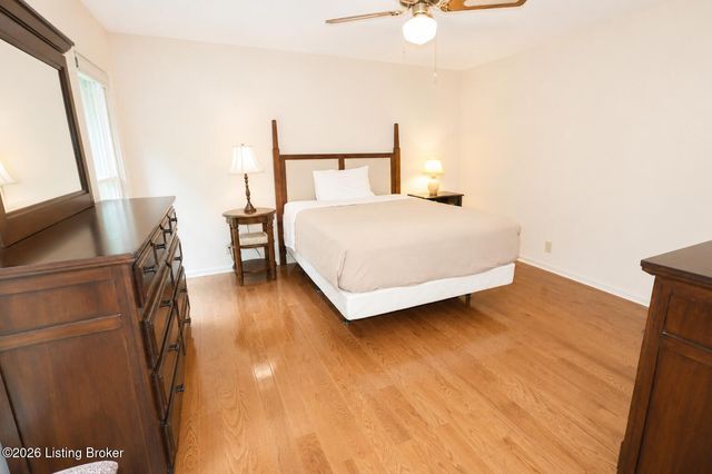 14000 Old Station Rd, Louisville, KY 40245
