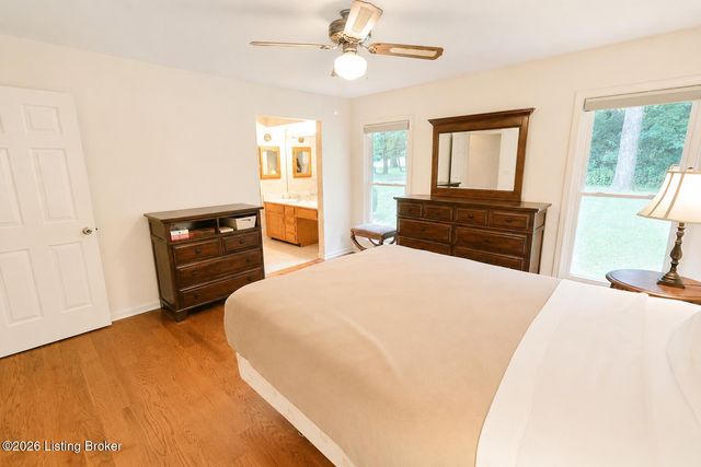 14000 Old Station Rd, Louisville, KY 40245
