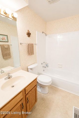 14000 Old Station Rd, Louisville, KY 40245