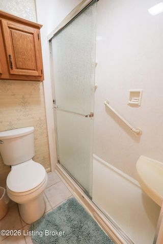 14000 Old Station Rd, Louisville, KY 40245