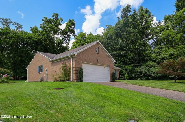 14000 Old Station Rd, Louisville, KY 40245