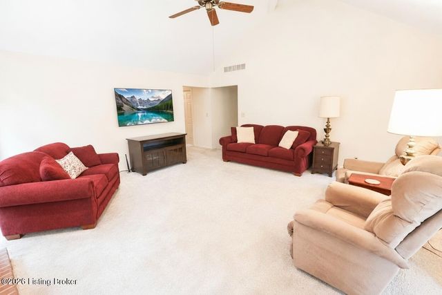 14000 Old Station Rd, Louisville, KY 40245