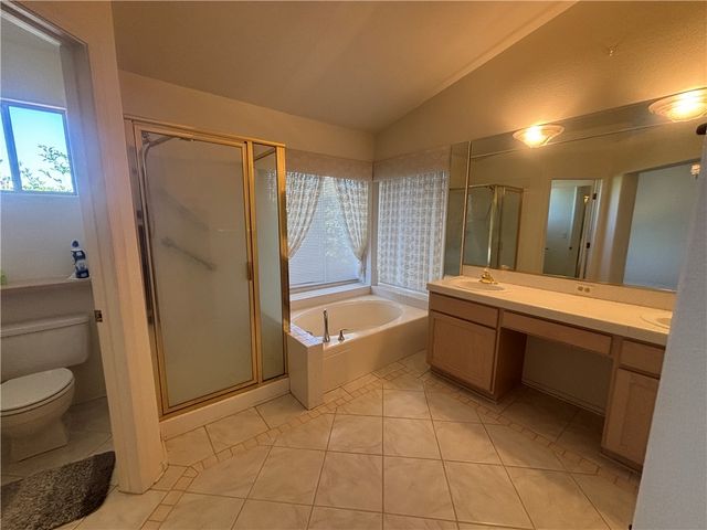 2424 Ocean Front Drive, Las Vegas, NV 89128