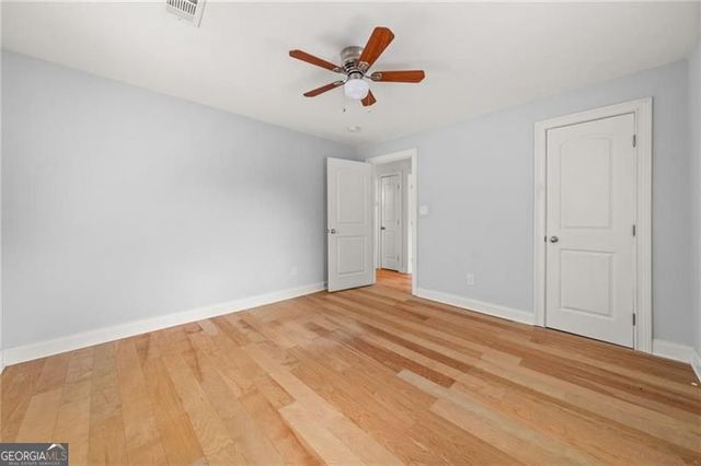 1895 FLAT SHOALS Road, Atlanta, GA 30316