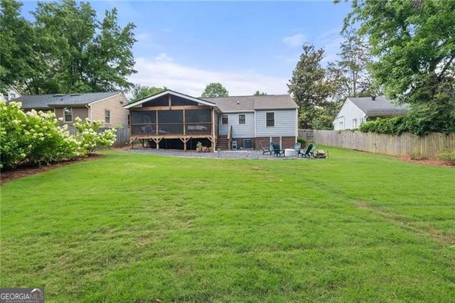 1895 FLAT SHOALS Road, Atlanta, GA 30316