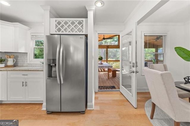 1895 FLAT SHOALS Road, Atlanta, GA 30316