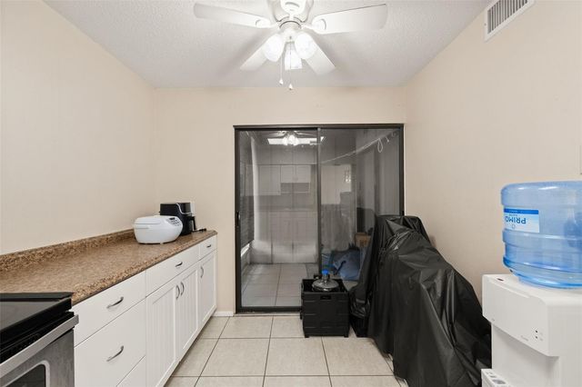 2232 BAHIA VISTA STREET A1, Sarasota, FL 34239