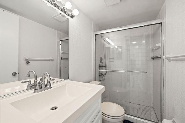 2232 BAHIA VISTA STREET A1, Sarasota, FL 34239