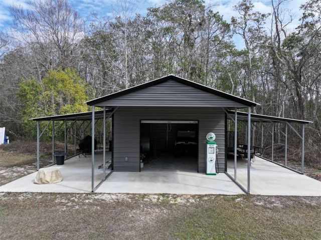 104 Yeomans Way, Jesup, GA 31545
