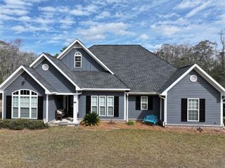 104 Yeomans Way, Jesup, GA 31545