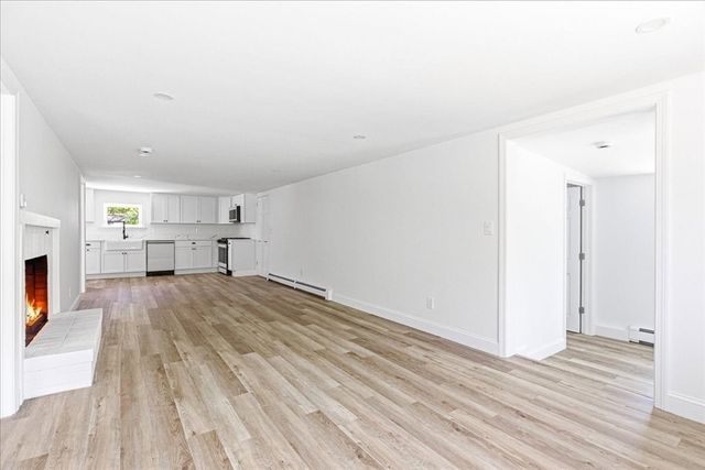 64 Rosepoint Ave, Wareham, MA 02576