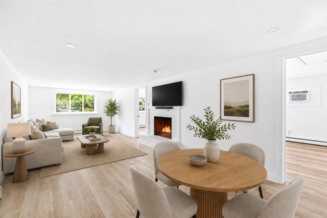 64 Rosepoint Ave, Wareham, MA 02576