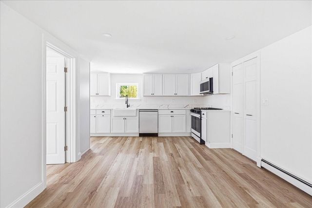 64 Rosepoint Ave, Wareham, MA 02576