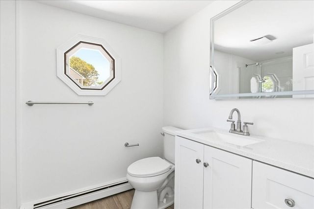 64 Rosepoint Ave, Wareham, MA 02576