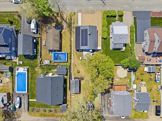 64 Rosepoint Ave, Wareham, MA 02576