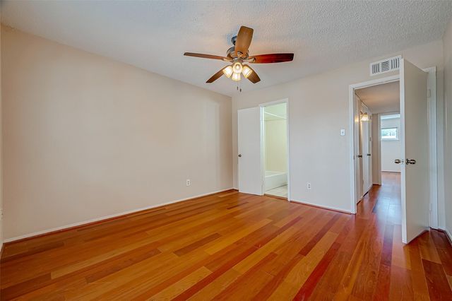 6410 Del Monte Drive 5, Houston, TX 77057