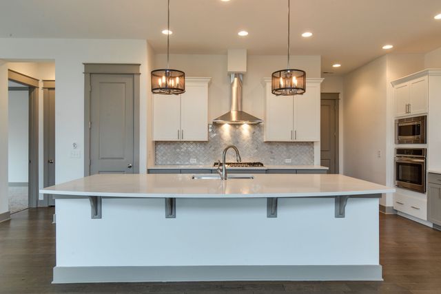 836 Drivers Cir, Columbia, TN 38401