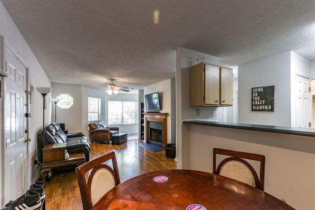 188 Midland Parkway Apt 513, Summerville, SC 29485