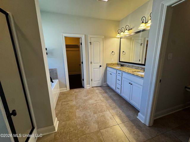 7448 Saints Circle, Ocean Springs, MS 39564