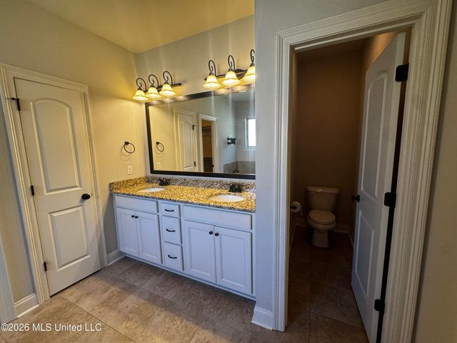 7448 Saints Circle, Ocean Springs, MS 39564