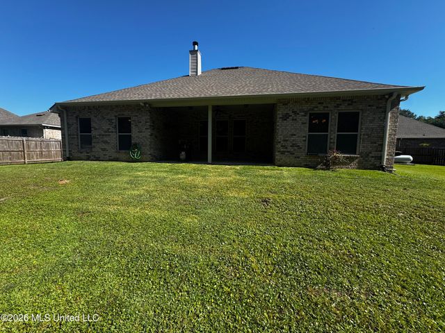 7448 Saints Circle, Ocean Springs, MS 39564