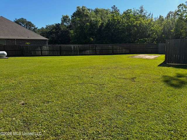 7448 Saints Circle, Ocean Springs, MS 39564