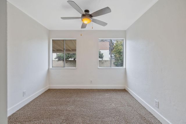 125 N Hicks Street B, Visalia, CA 93291