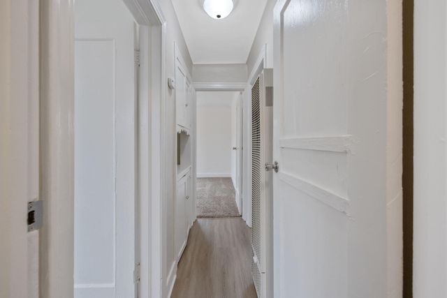 125 N Hicks Street B, Visalia, CA 93291