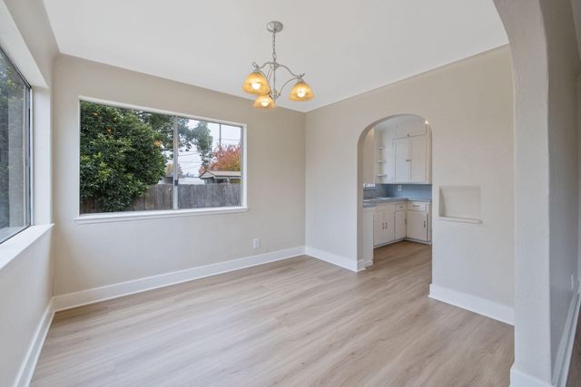 125 N Hicks Street B, Visalia, CA 93291