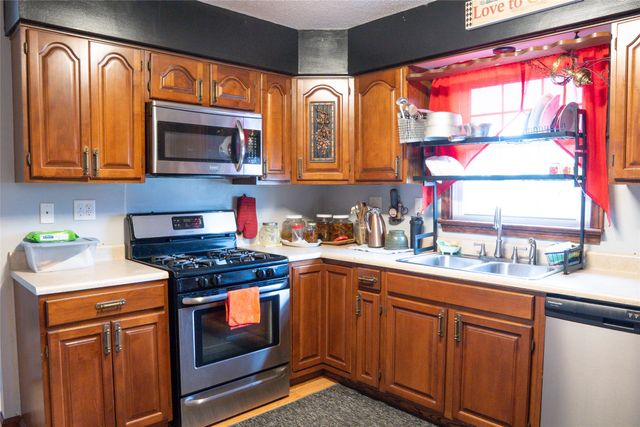 1209 APPLE JACK Drive, Erie, PA 16509