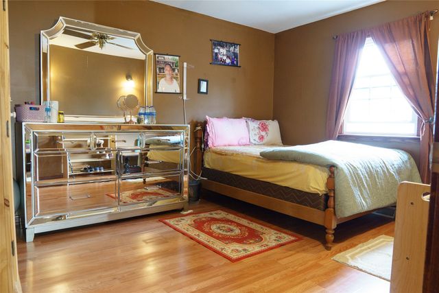 1209 APPLE JACK Drive, Erie, PA 16509