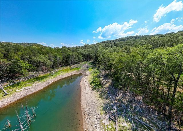 20656 Whispering Hills Road, Garfield, AR 72732