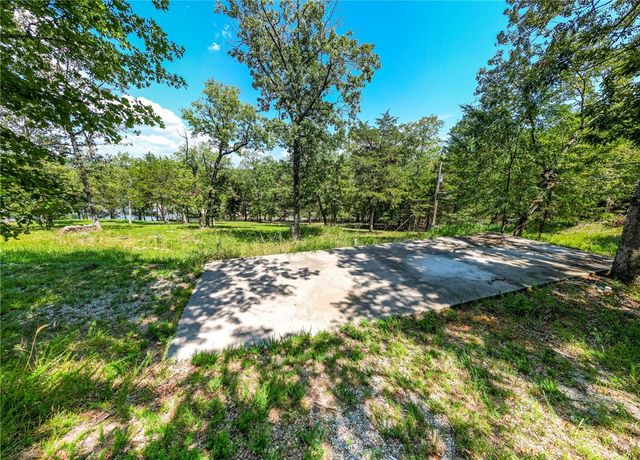 20656 Whispering Hills Road, Garfield, AR 72732