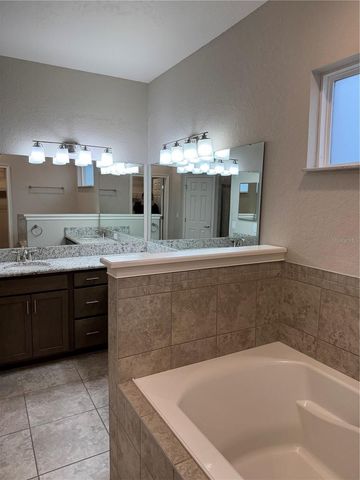 5810 CHRISTIANSEN COURT, Lakeland, FL 33812