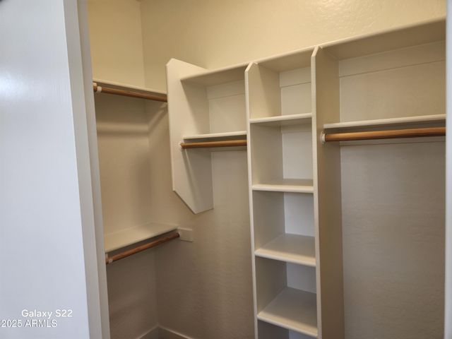 9613 W ELM Street, Phoenix, AZ 85037