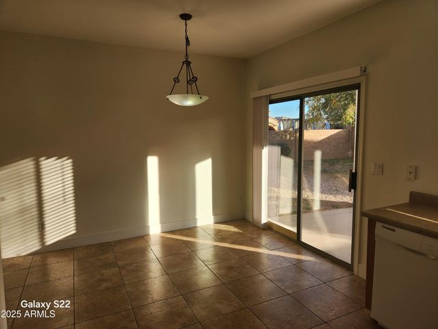 9613 W ELM Street, Phoenix, AZ 85037